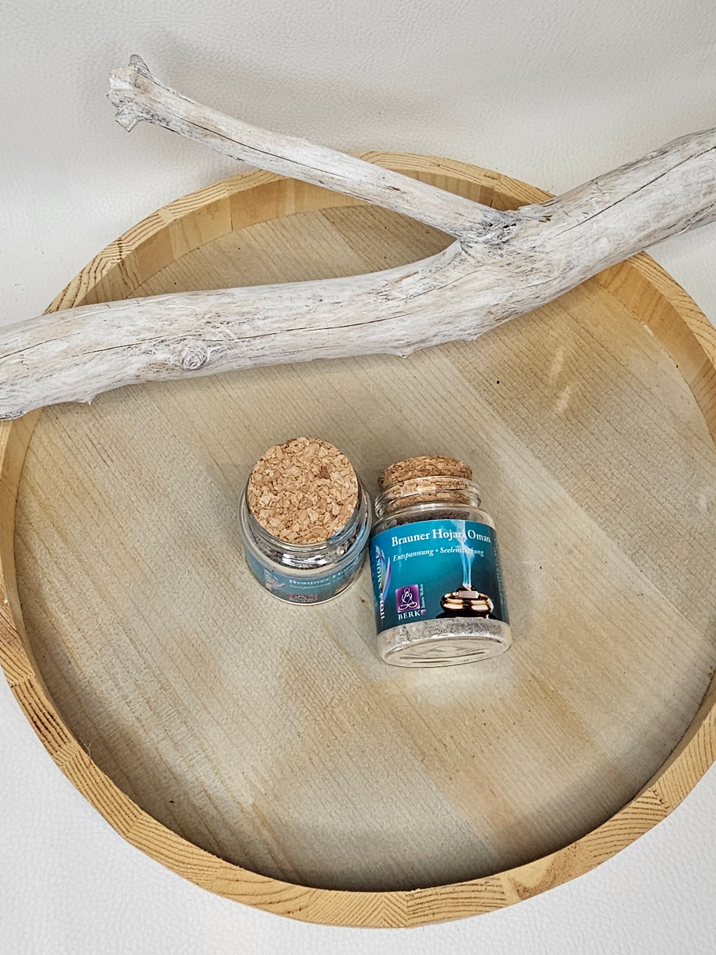 Brauner Hojari Oman