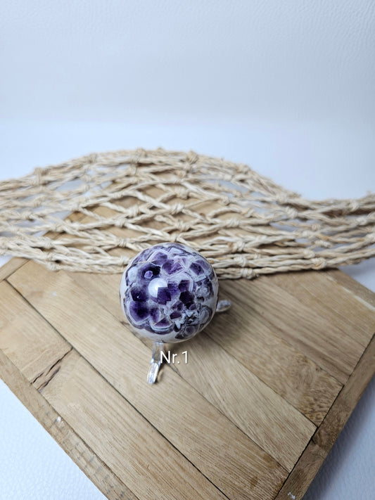 Chevron Amethyst, Kugel